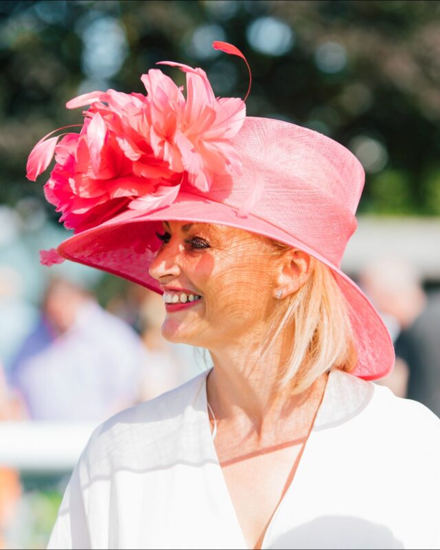 LOOK BACK AT THE FUN!💃✨

Will you be joining us for Ladies Day 2025?👒

Gather your friends, dress to impress, and get ready for another fabulous day at Bangor-on-Dee!🐎💐