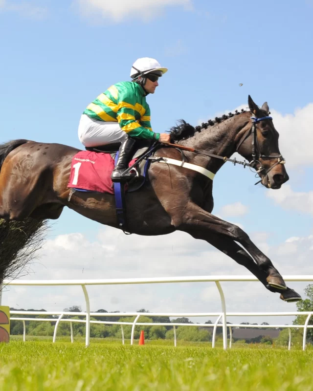UP NEXT AT BANGOR-ON-DEE…🏇

We’re taking a little summer break – but don’t worry, we’re back racing on Friday 5th September!🎉

Join us for a brilliant day of jump racing in the beautiful Welsh countryside. Whether you're a seasoned racegoer or just fancy something different on a Friday, this is the perfect way to kick off your weekend.

🎟️Tickets are available now via the link in our bio above – don’t miss out!